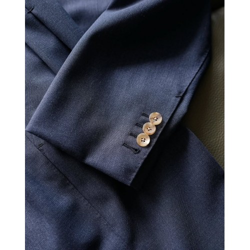 MB4P06 by B&Tailor